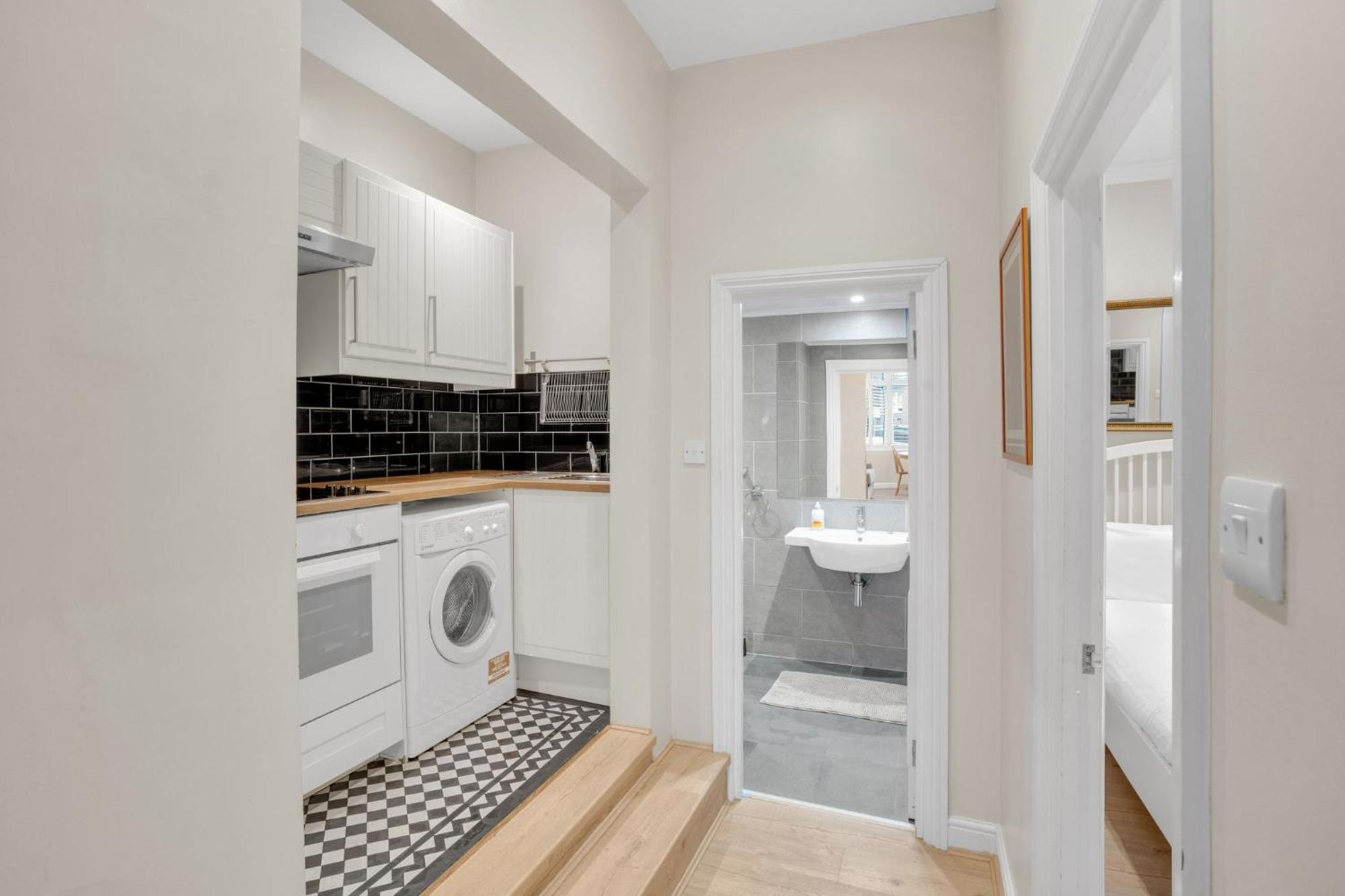 Stylish Apartment,12 Minutes From Oxford Street,Central London,Ac,Wifi! Buitenkant foto